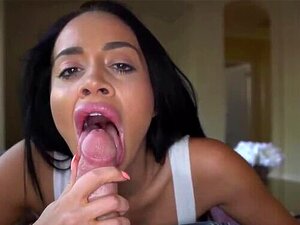 Big Lips Latina porn videos at Xecce.com
