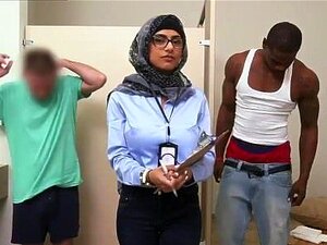 Mia Khalifa Squirt porn videos at Xecce.com