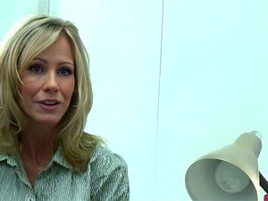 Simone Sonay Kinky Milf Butt Slut