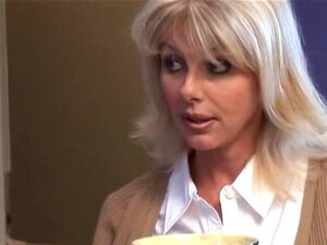 Mature Woman vs fresh Girl 54. Mature Woman vs fresh Girl 54