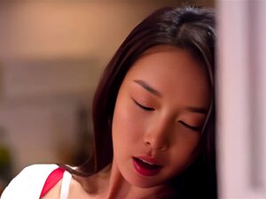 Experience The Thrill Of Korean Celeb Ha Joo Hee's Sultry And Steamy Foreplays That Will Leave You Begging For More. Hotter Than Ever. Porn