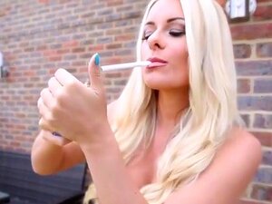 Smoking Blonde - Smoking Blonde porn videos at Xecce.com