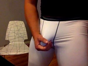 Spandex Gay porn videos at Xecce.com