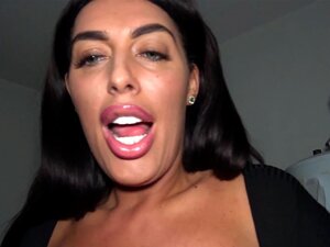 Ava Koxx porn videos at Xecce.com