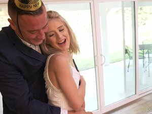 Cesarz Narcyz Penis - Filmy Porno @ PornoKrol.com