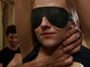 Pokój Tortur - Filmy Porno @ PornoKrol.com