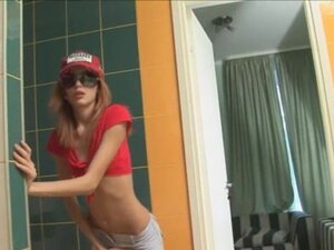 Hotkotka - Filmy Porno @ PornoKrol.com